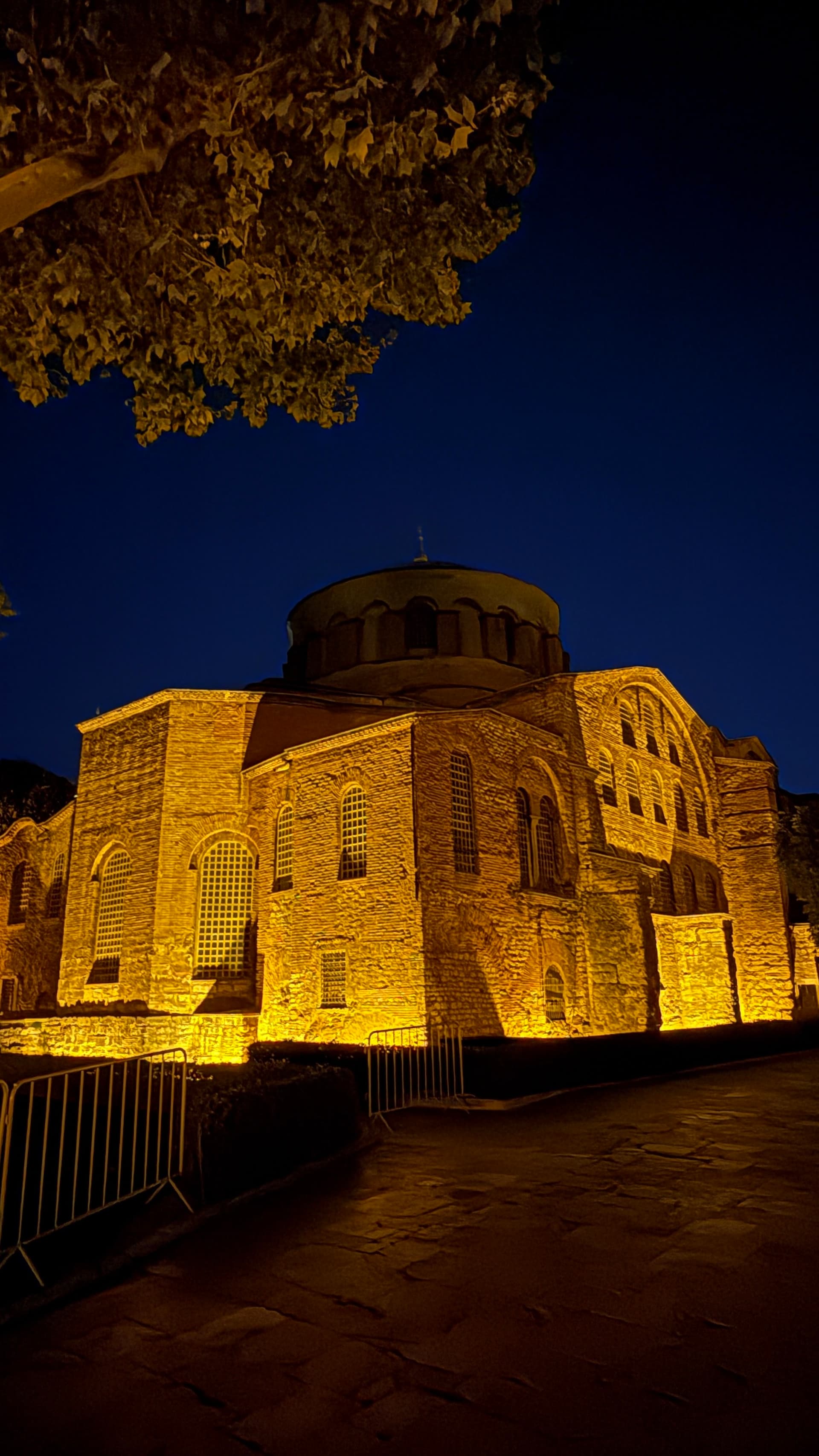 TOPKAPI SARAYI GECE TURU - 2