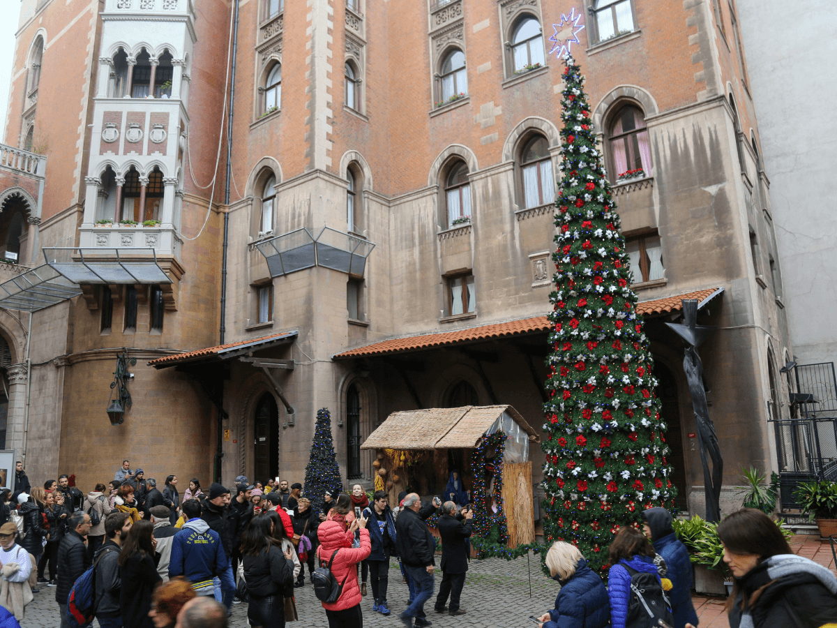 İSTANBUL’DA NOEL - SABAH - 1