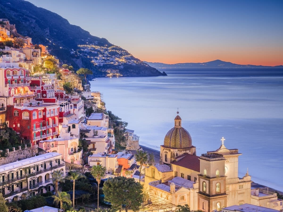 NAPOLİ VE AMALFİ SAHİLLERİ