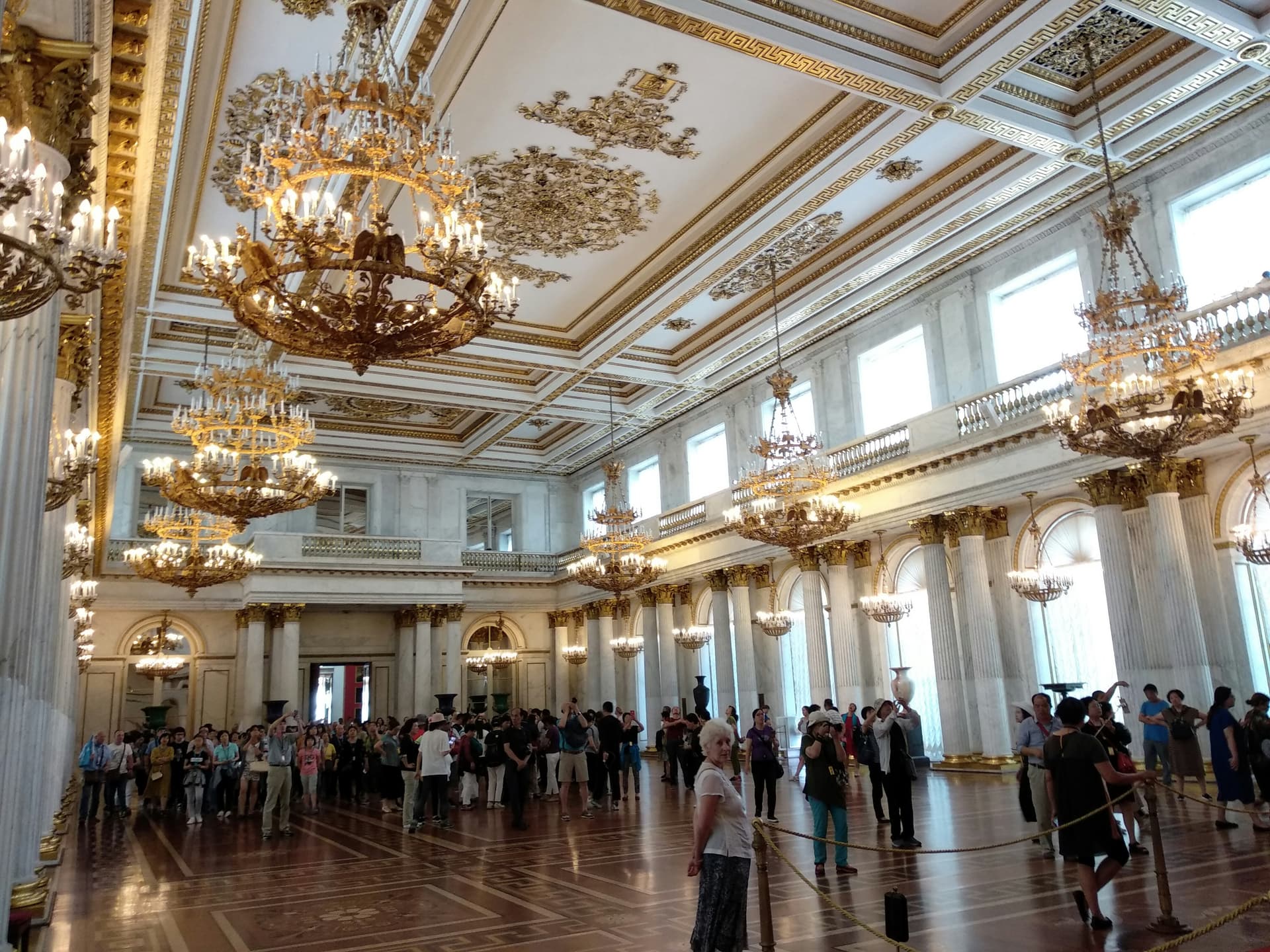 MOSKOVA PETERSBURG - KUTUP YILDIZI - 1
