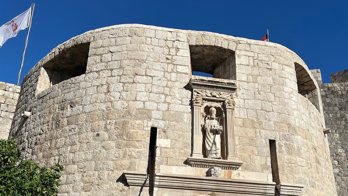 Sanat Tarihçi Atilla Tuna rehberliğinde   DALMAÇYA SAHİLLERİ - 13