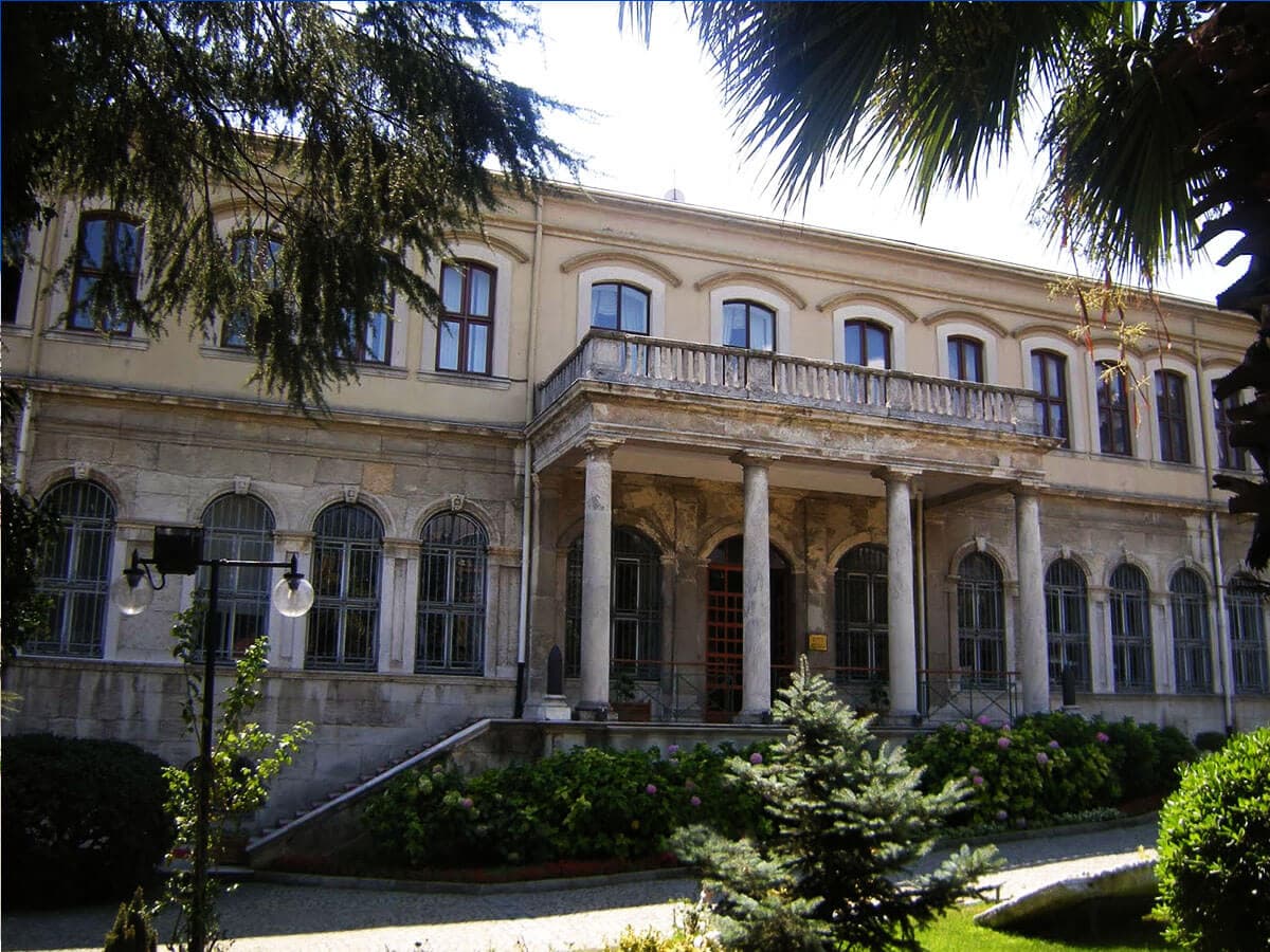 ATATÜRK'ÜN İZİNDE İSTANBUL - 2