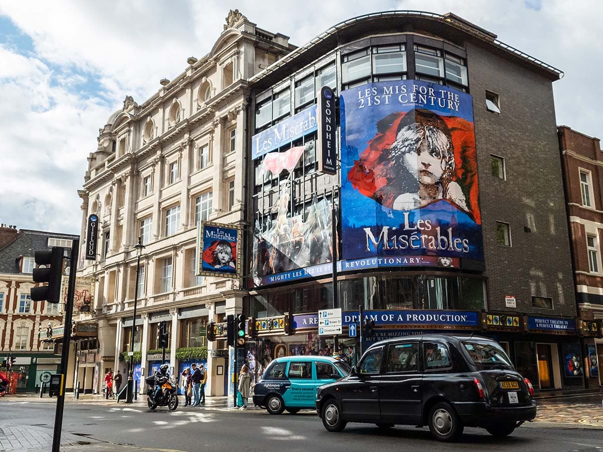 LONDRA'DA MÜZİK VE SANAT - KUTUP YILDIZI - 9